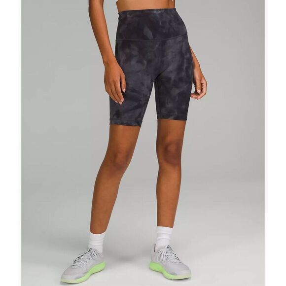 Lululemon Wunder Train High-Rise Short 8" size 4 - Picture 1 of 6
